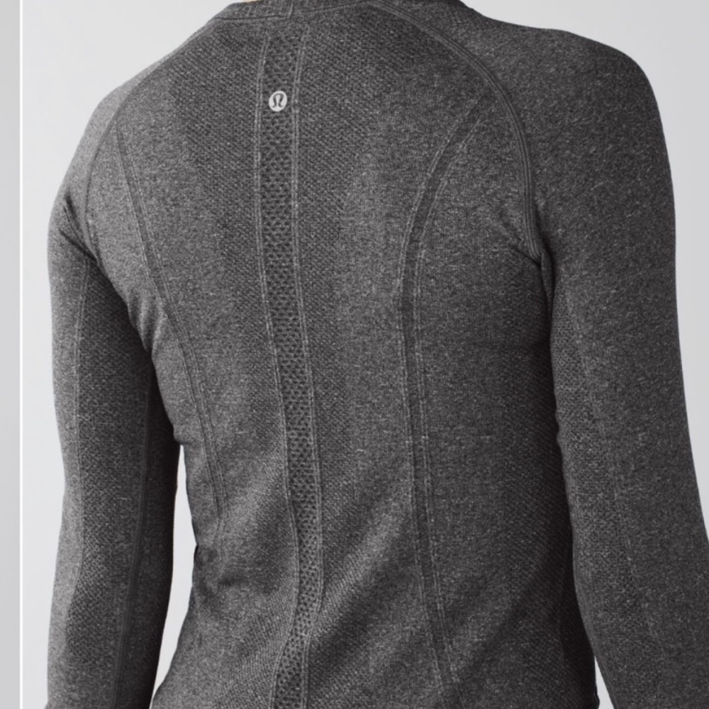 Lululemon Swiftly Tech long sleeve